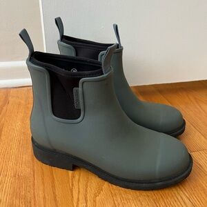 Merry People Bobbi Ankle Rain Boots 39